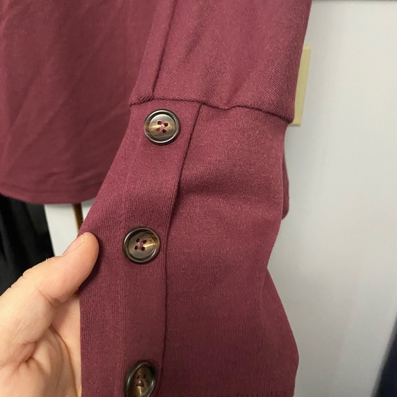 Top - Picture 2 of 3